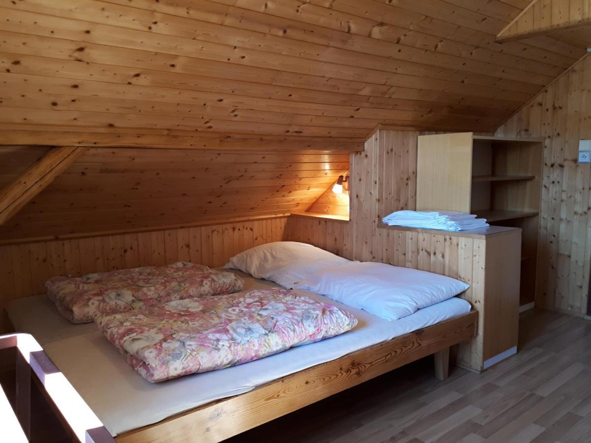 Horska Chata U Pekaru Pec pod Snezkou Bagian luar foto